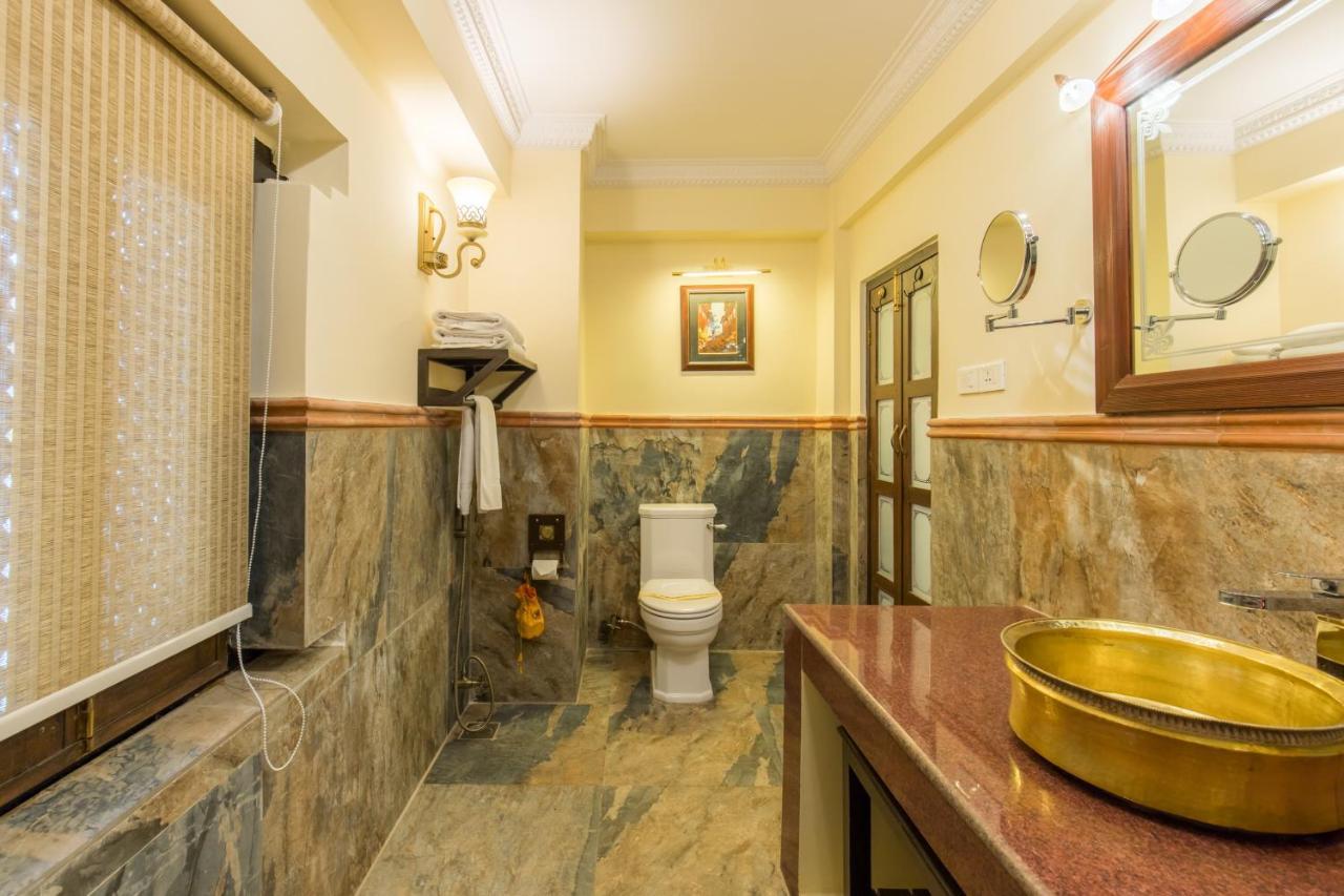 Baber Mahal Vilas - The Heritage Hotel Катманду Экстерьер фото